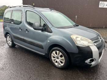 2012 (12) - 1.6 HDi 90 XTR 5dr