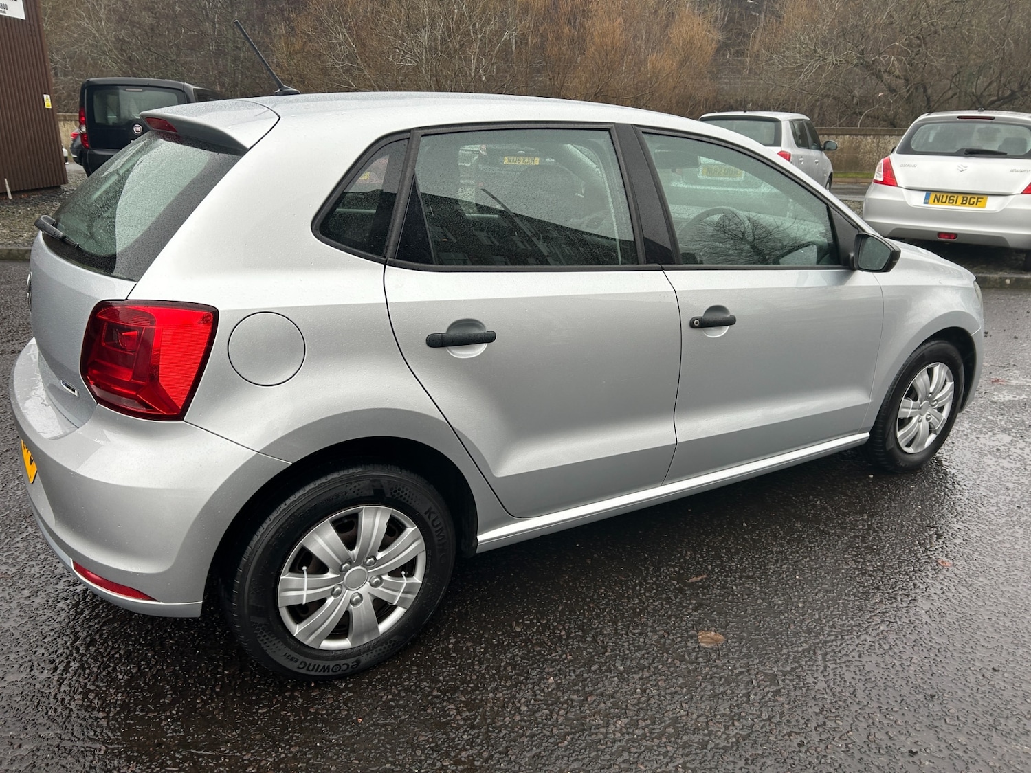 Used Volkswagen Polo 2015 for sale - 77367363: Photo 2