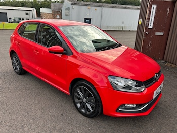 2014 - 1.0 SE 5dr