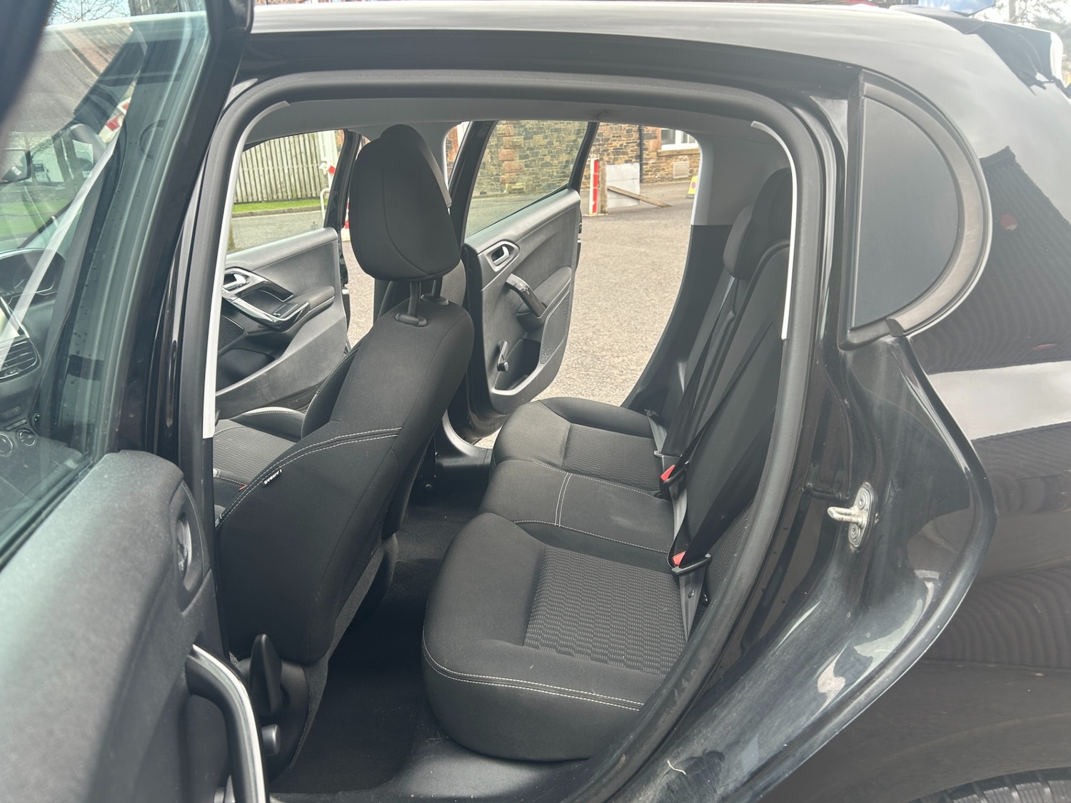 Used Peugeot 208 2016 for sale - 78038574: Photo 10