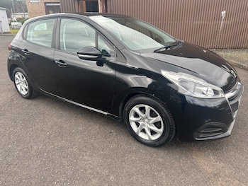 Used Peugeot 208 2016 for sale - 78038574: Photo