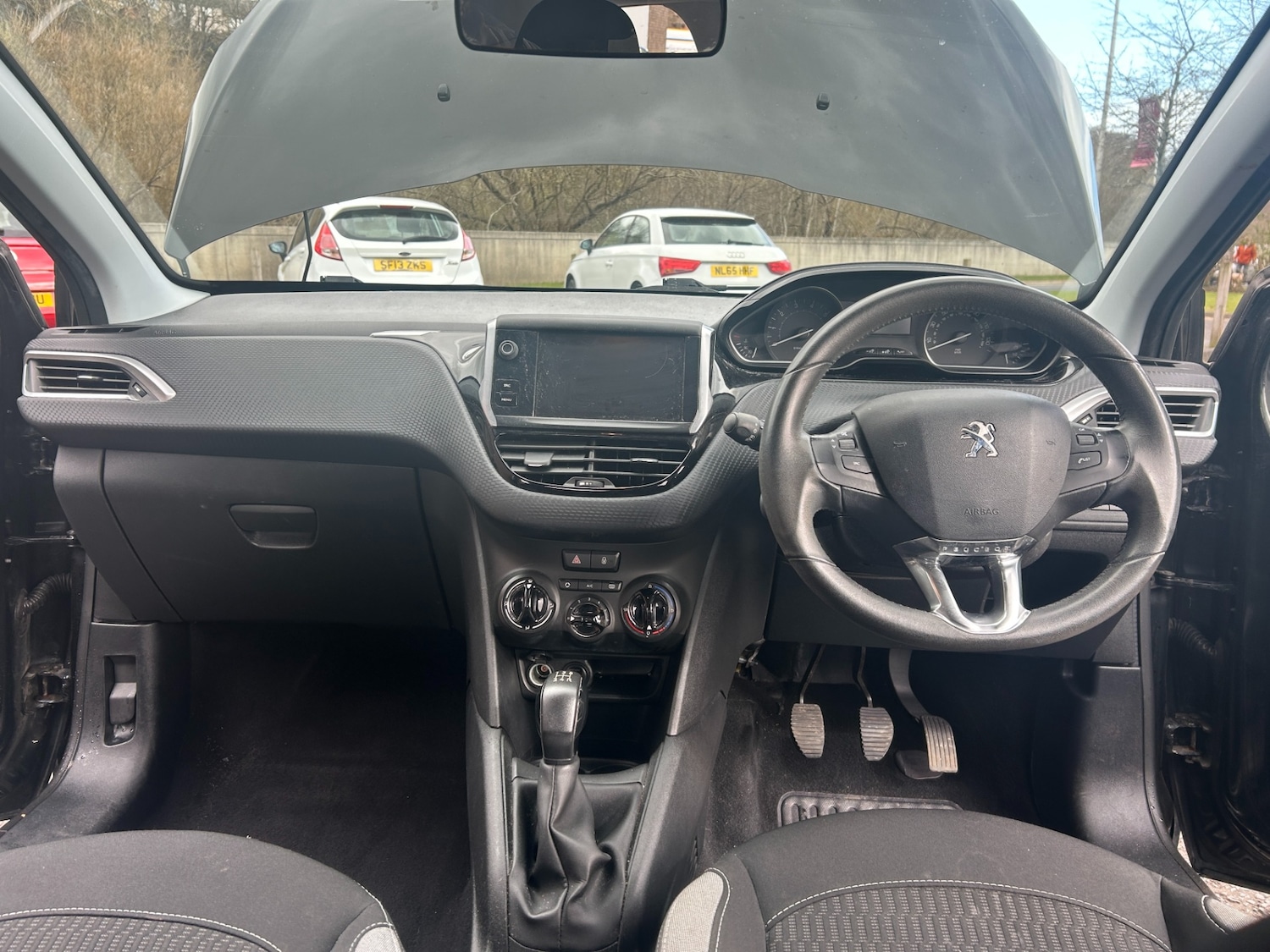 Used Peugeot 208 2016 for sale - 78038574: Photo 8