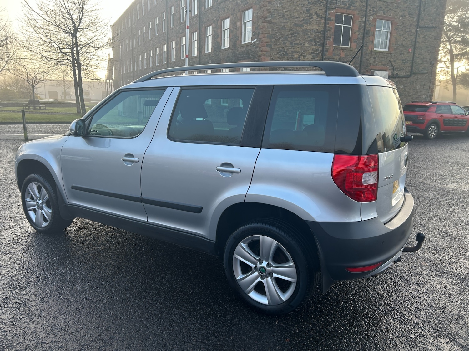 Used Skoda Yeti 2013 for sale - 77303843: Photo 4