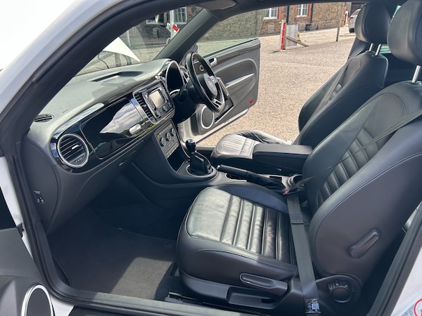 Used Volkswagen Beetle 2013 for sale - 75278134: Photo 11