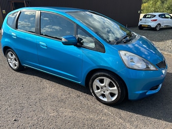 Used Honda Jazz 2010 for sale - 75679879: Photo