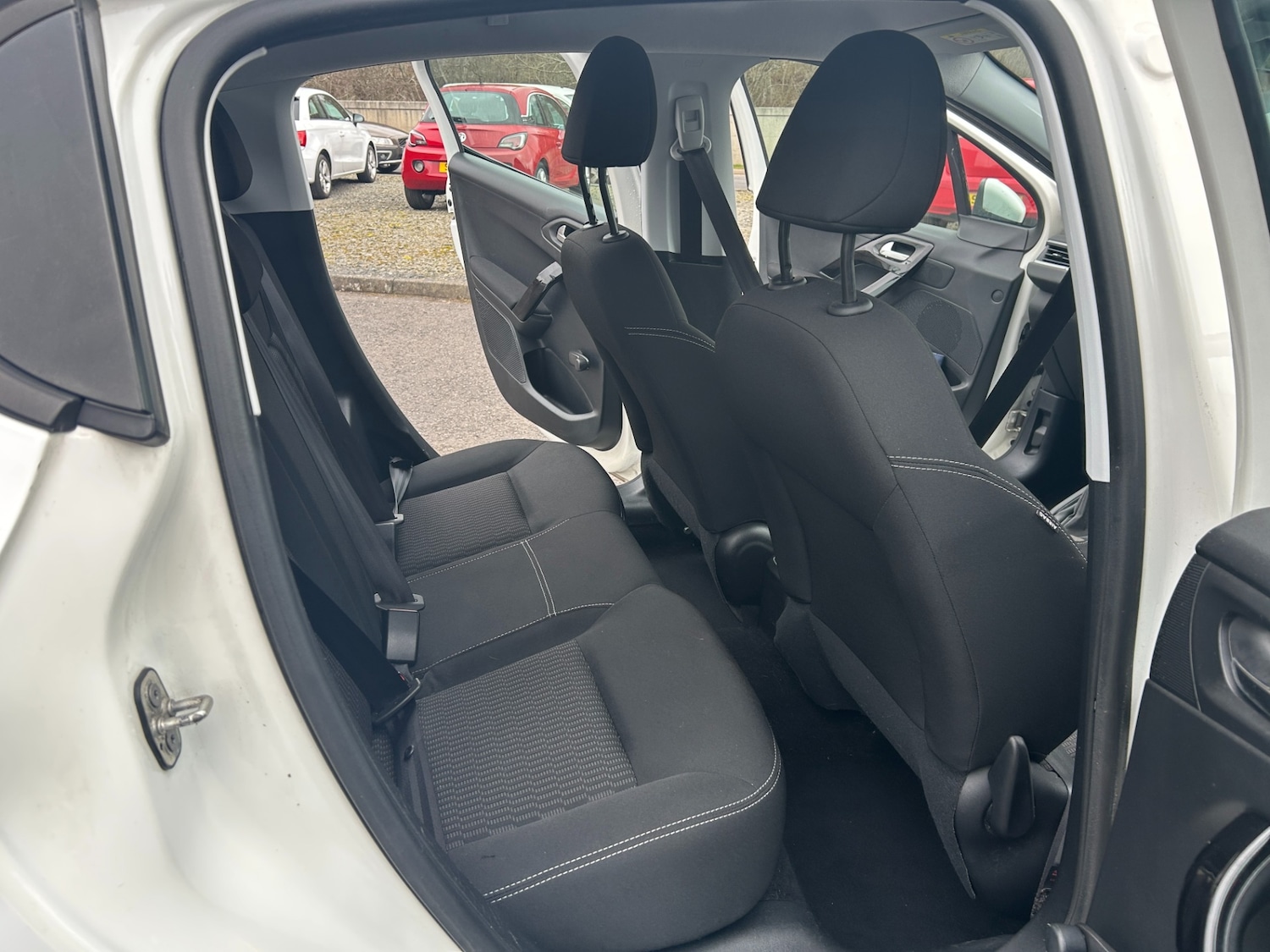 Used Peugeot 208 2016 for sale - 77793065: Photo 11