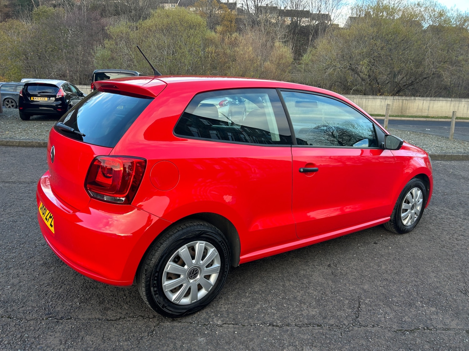 Used Volkswagen Polo 2011 for sale - 76594594: Photo 3