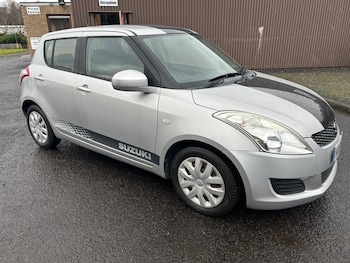 Used Suzuki Swift 2011 for sale - 77687398: Photo