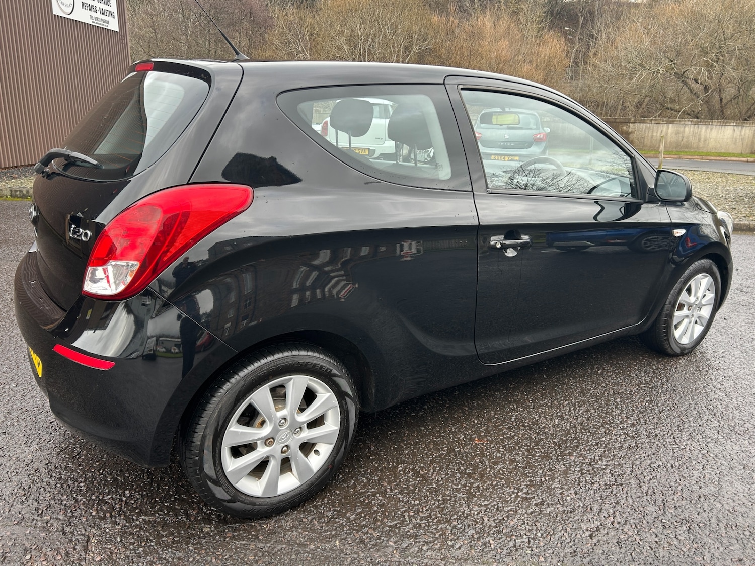 Used Hyundai i20 2014 for sale - 77636333: Photo 2