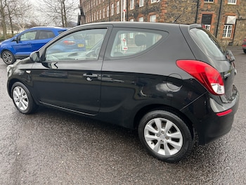 Used Hyundai i20 2014 for sale - 77636333: Photo