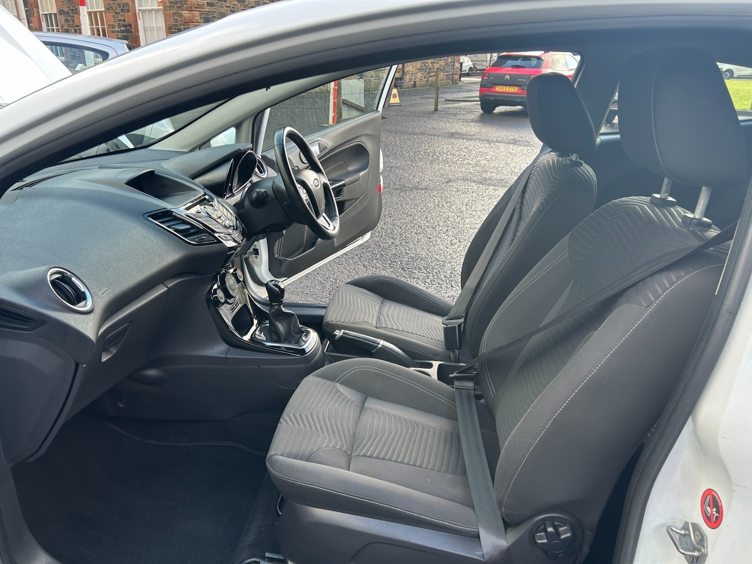 Used Ford Fiesta 2015 for sale - 77233546: Photo 9