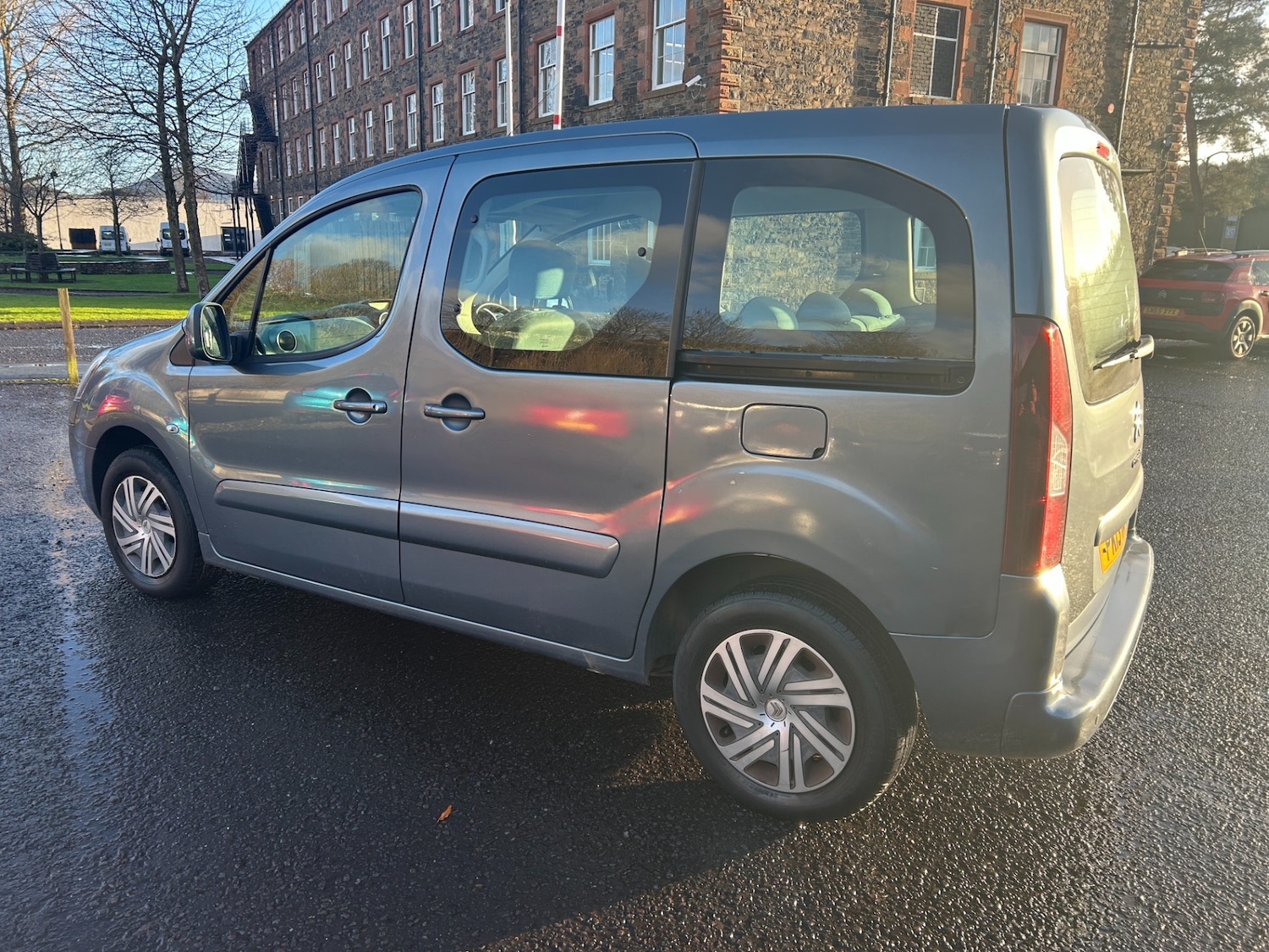 Used Citroen Berlingo Multispace 2013 for sale - 76757007: Photo 3