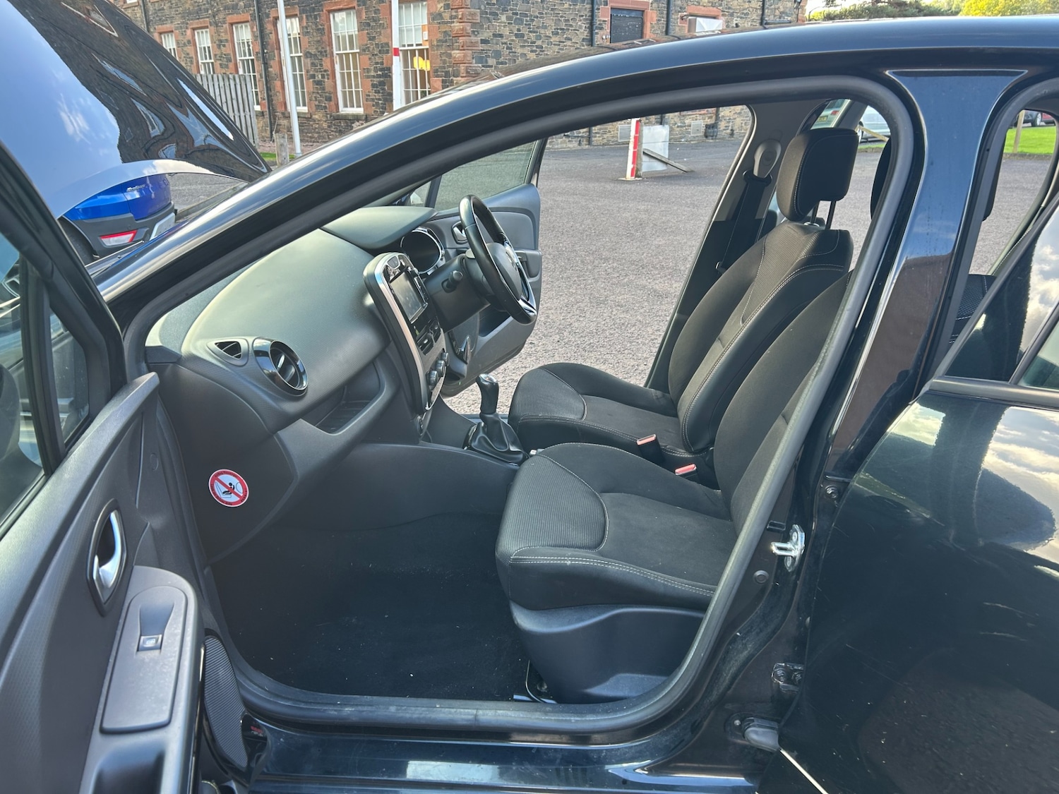 Used Renault Clio 2016 for sale - 75972300: Photo 9