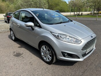Used Ford Fiesta 2015 for sale - 74500579: Photo