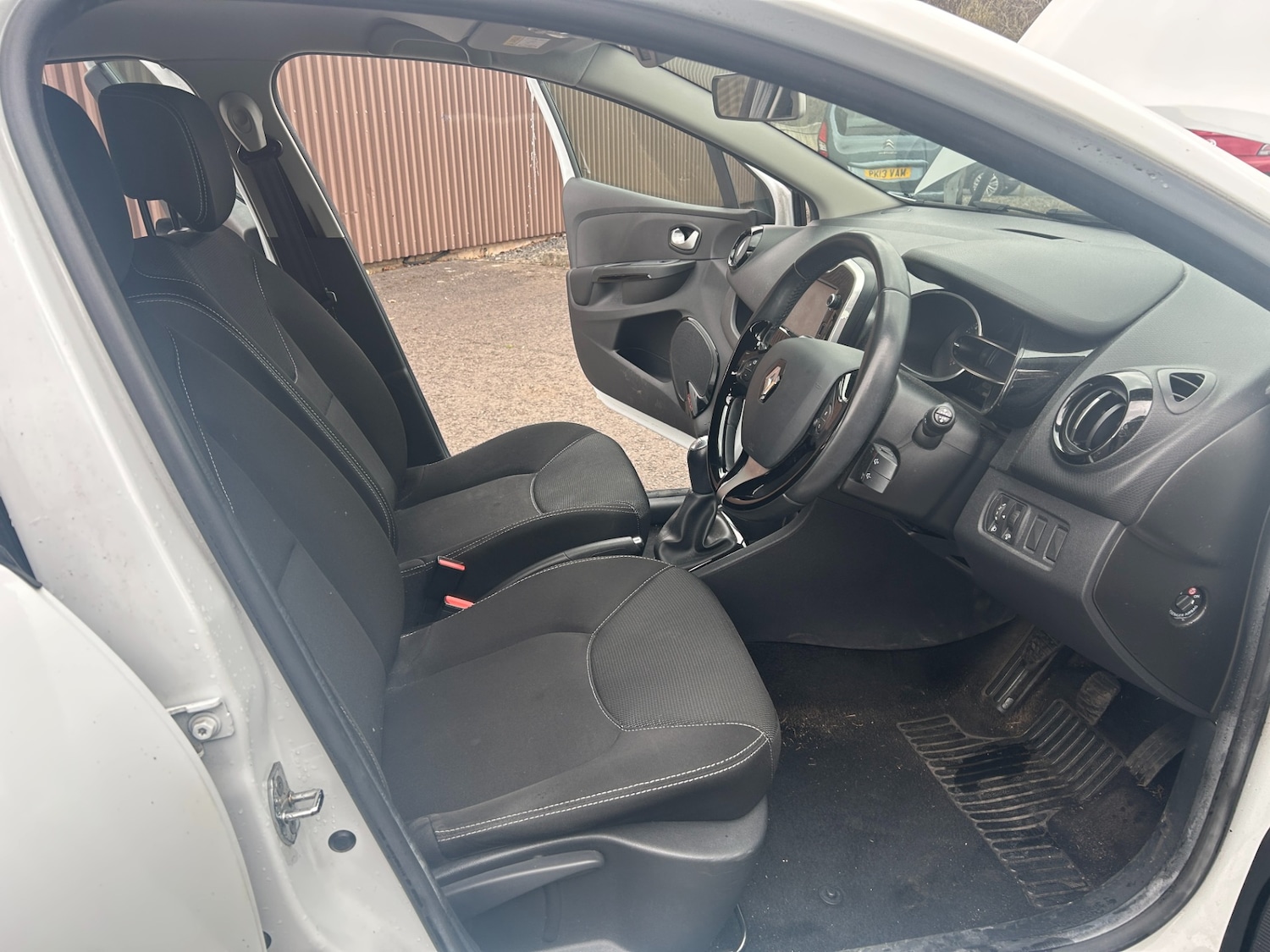 Used Renault Clio 2016 for sale - 78054377: Photo 12