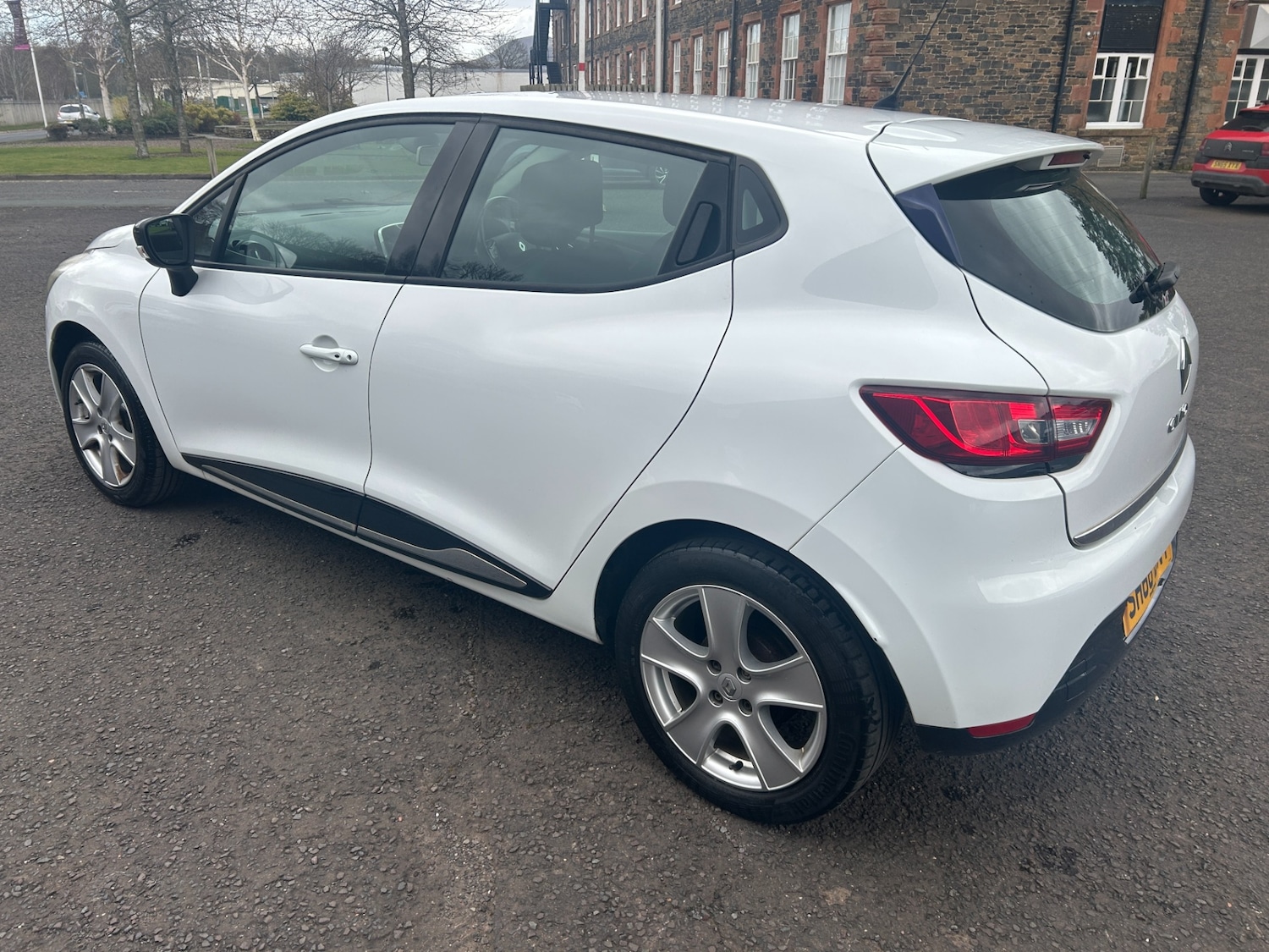 Used Renault Clio 2016 for sale - 78054377: Photo 4