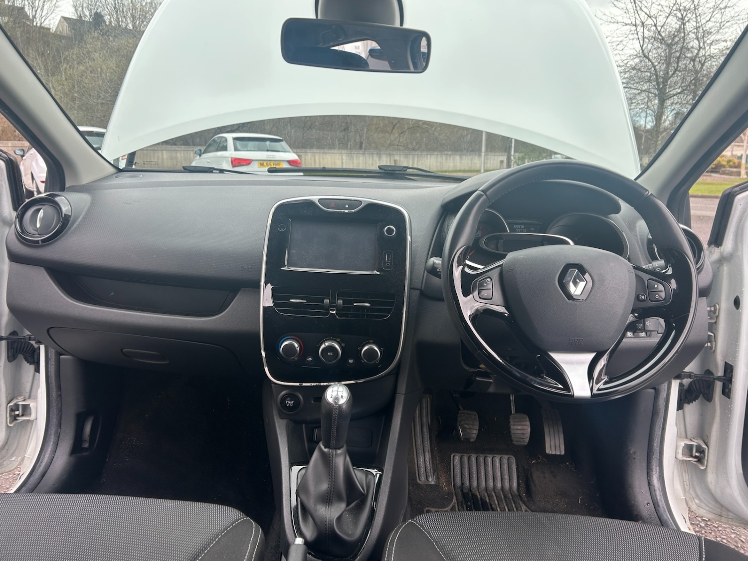 Used Renault Clio 2016 for sale - 78054377: Photo 8