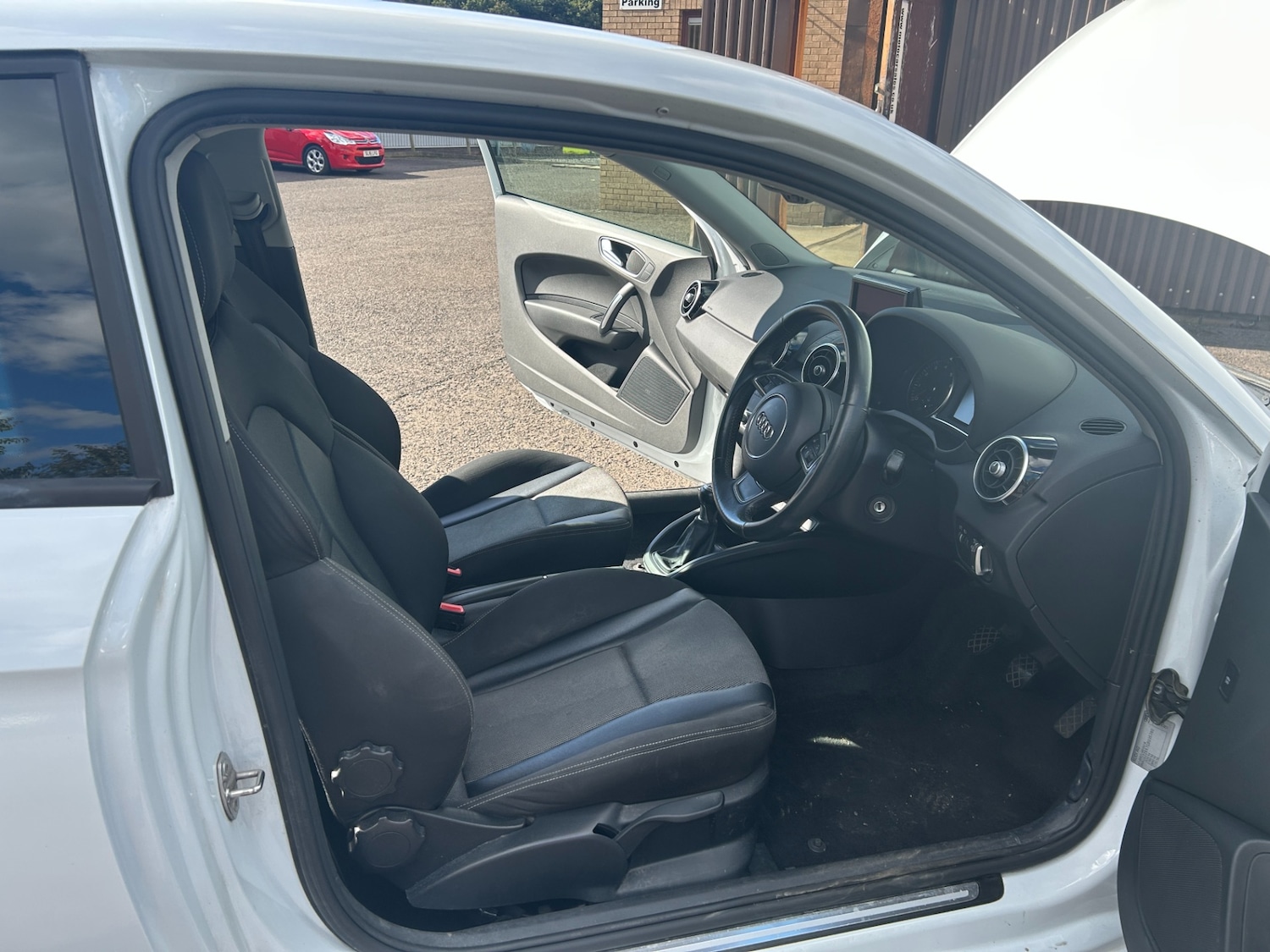 Used Audi A1 2015 for sale - 76048964: Photo 11