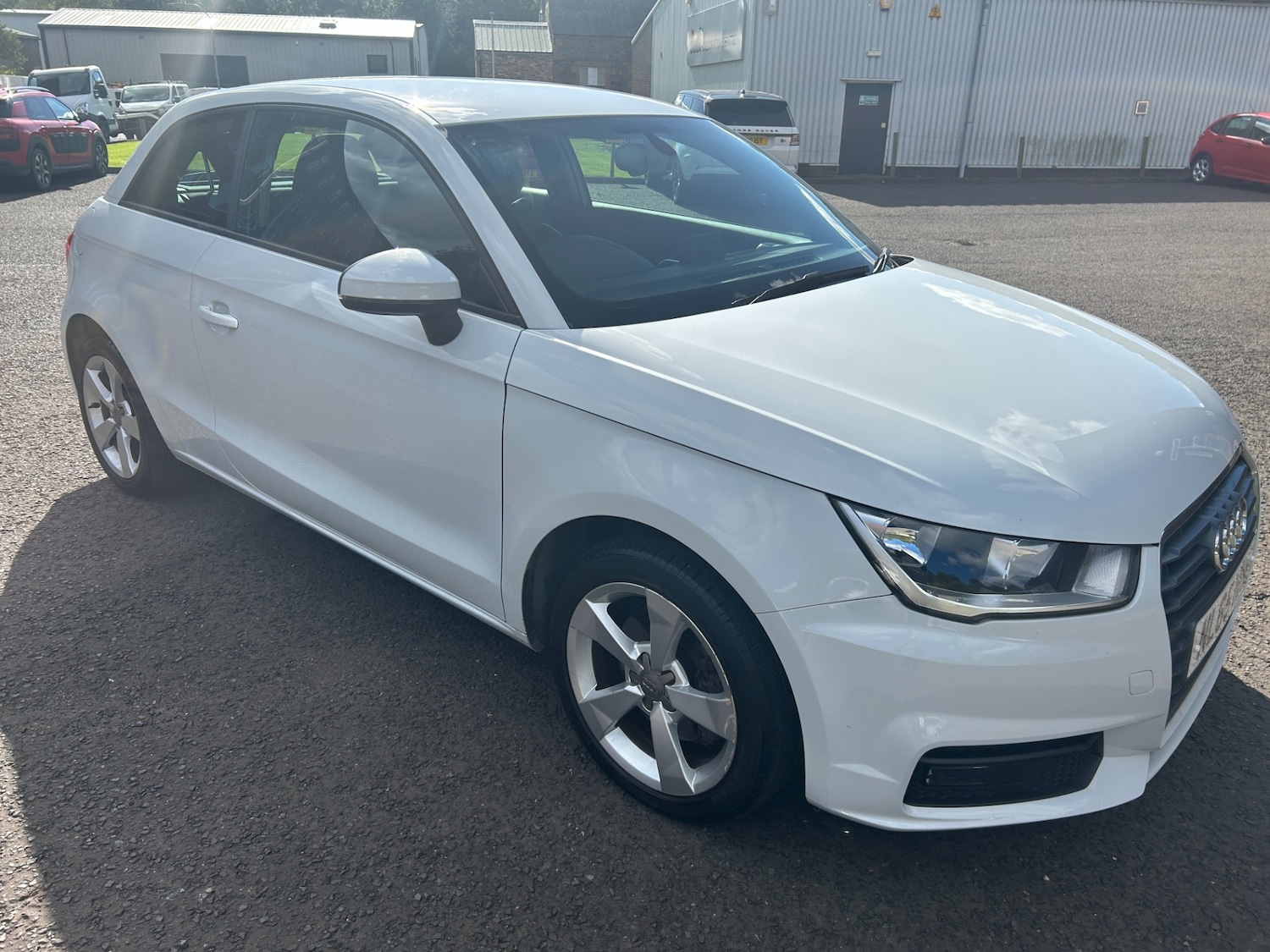 Used Audi A1 2015 for sale - 76048964: Photo 3
