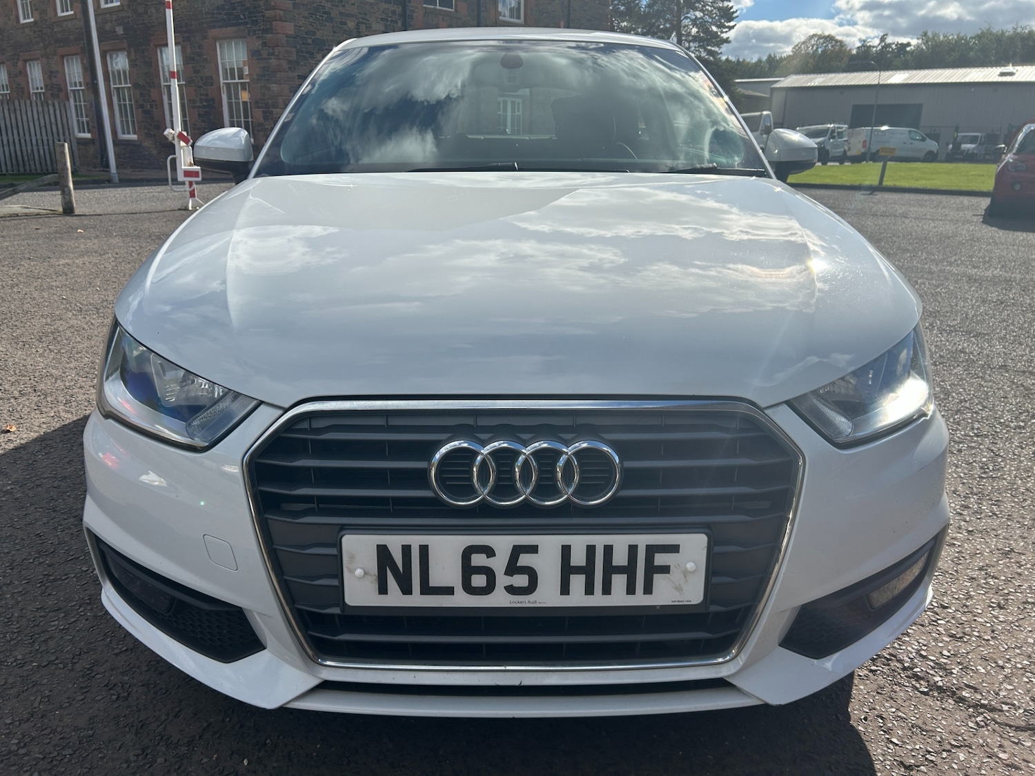 Used Audi A1 2015 for sale - 76048964: Photo 5