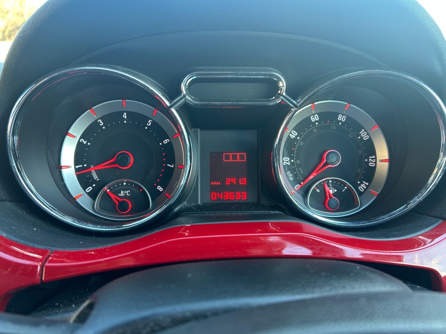 Used Vauxhall ADAM 2013 for sale - 77766827: Photo 7