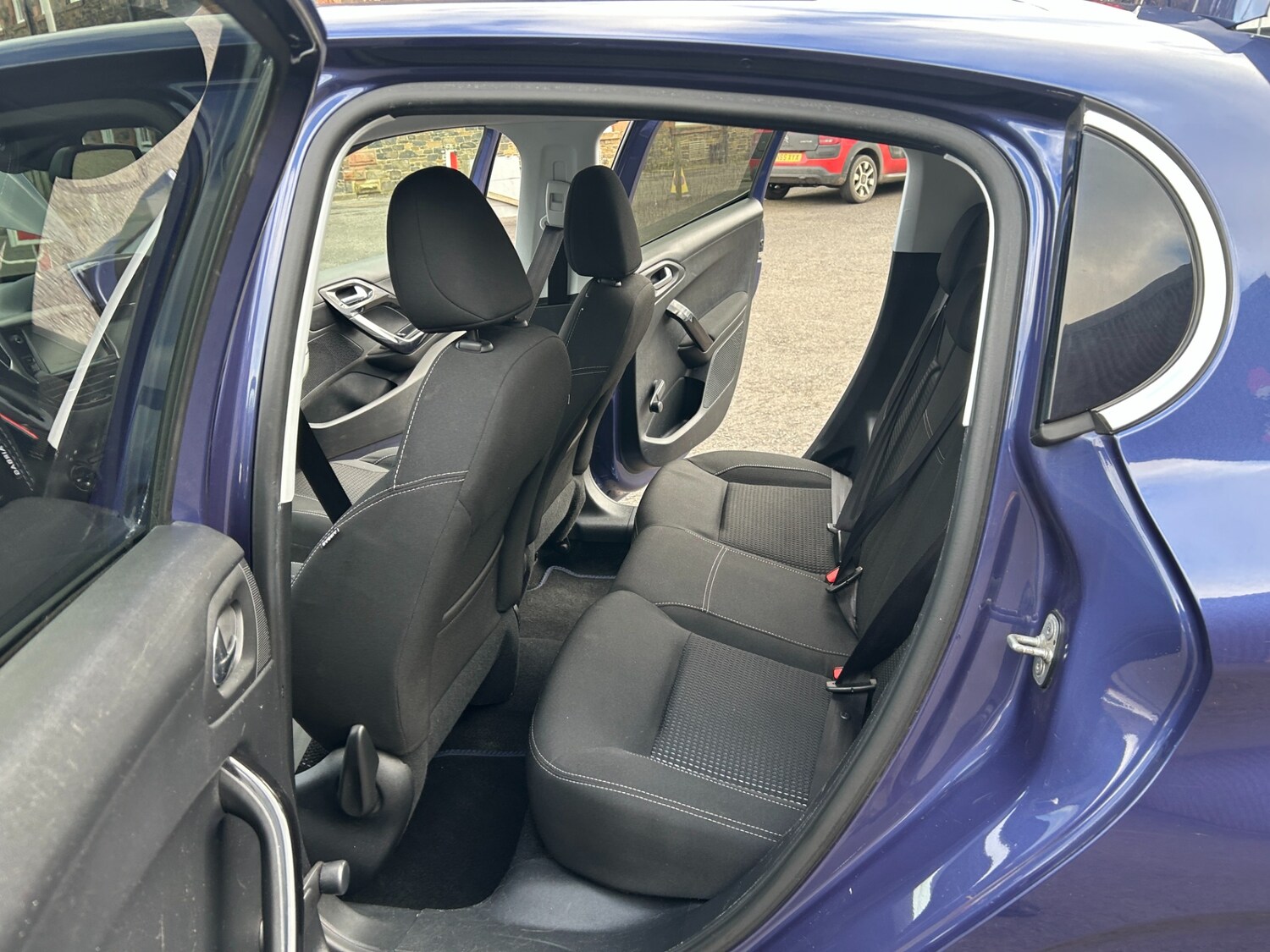 Used Peugeot 208 2016 for sale - 77918321: Photo 10