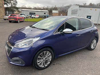 Used Peugeot 208 2016 for sale - 77918321: Photo
