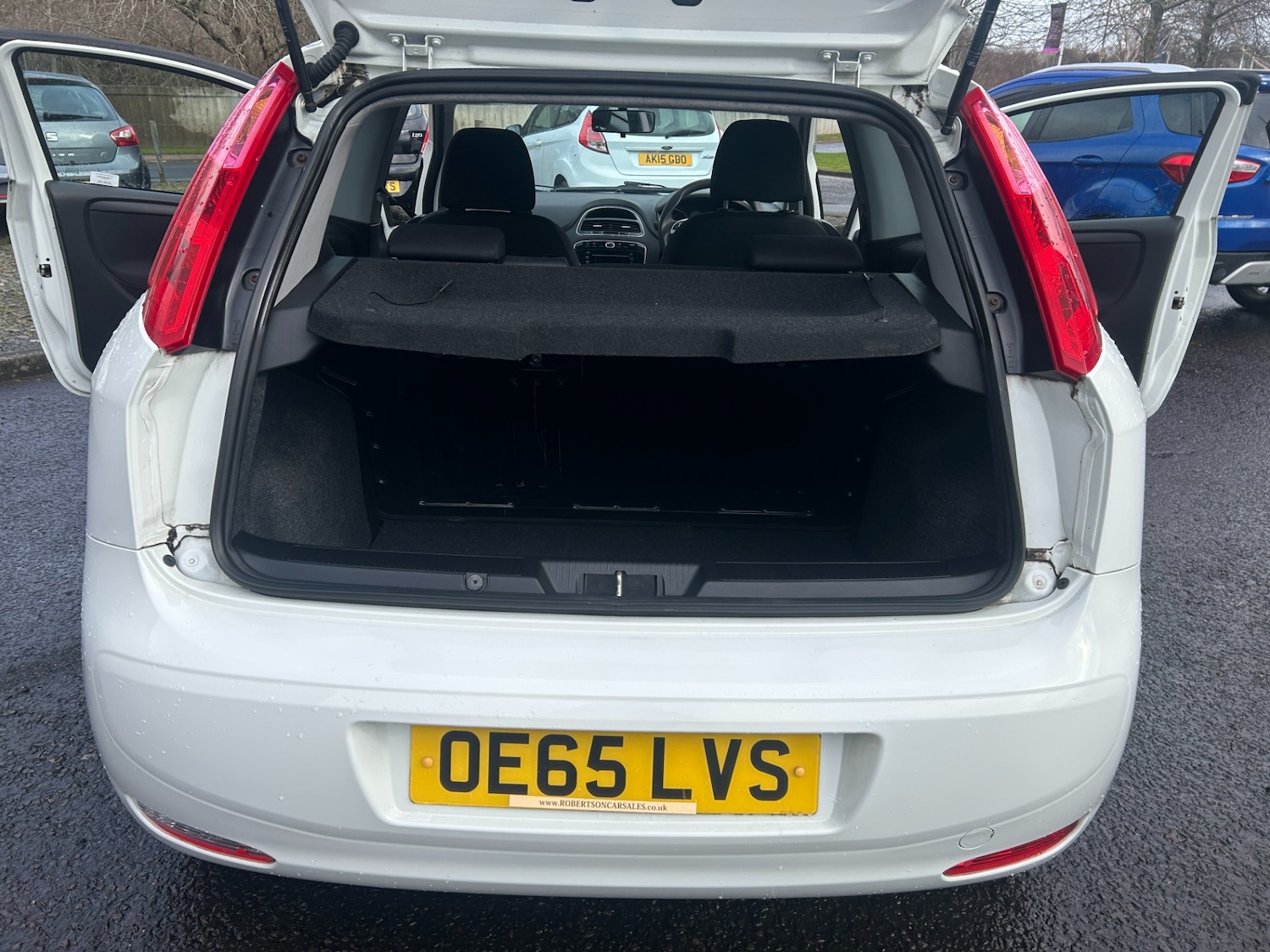 Used Fiat Punto 2015 for sale - 77687405: Photo 13