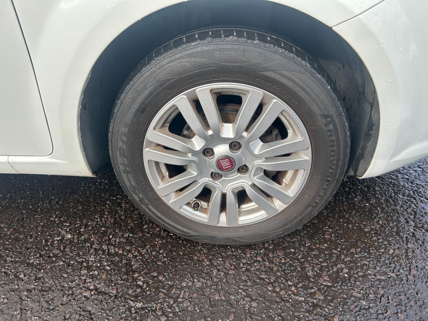 Used Fiat Punto 2015 for sale - 77687405: Photo 14