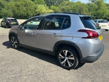 Used Peugeot 2008 2018 for sale - 79684915: Photo