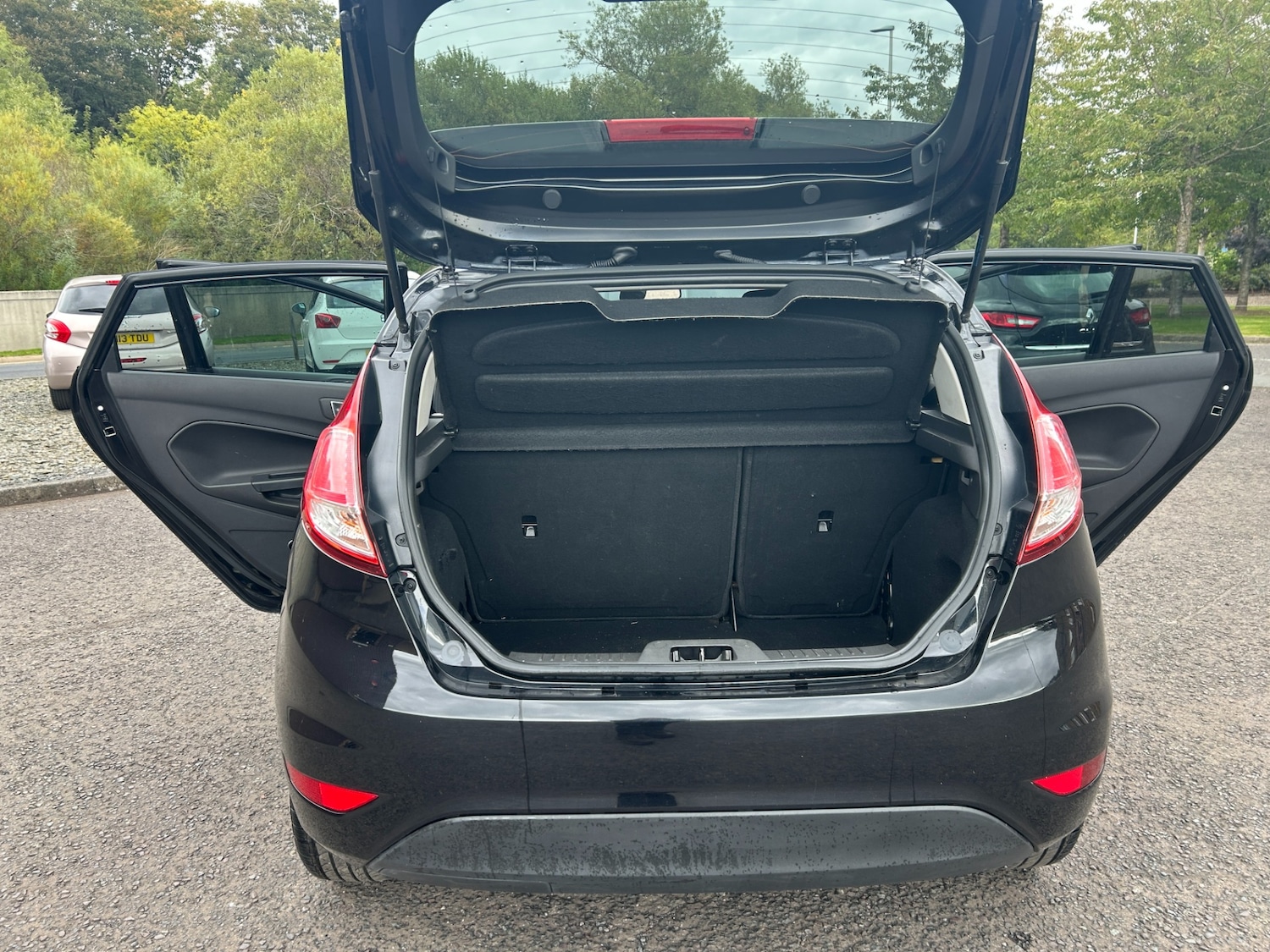 Used Ford Fiesta 2016 for sale - 76048958: Photo 14