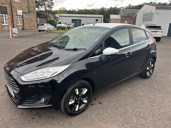 Used Ford Fiesta 2016 for sale - 76048958: Photo