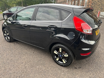 Used Ford Fiesta 2016 for sale - 76048958: Photo