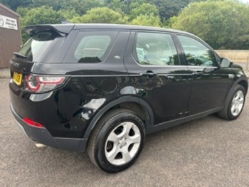 Used Land Rover Discovery Sport 2018 for sale - 79504743: Photo