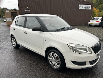 Used Skoda Fabia 2013 for sale - 76142353: Photo