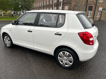 Used Skoda Fabia 2013 for sale - 76142353: Photo
