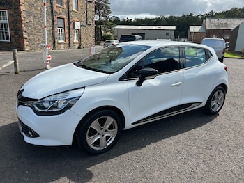 Used Renault Clio 2015 for sale - 75462072: Photo