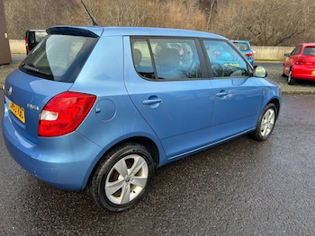 Used Skoda Fabia 2014 for sale - 76971819: Photo
