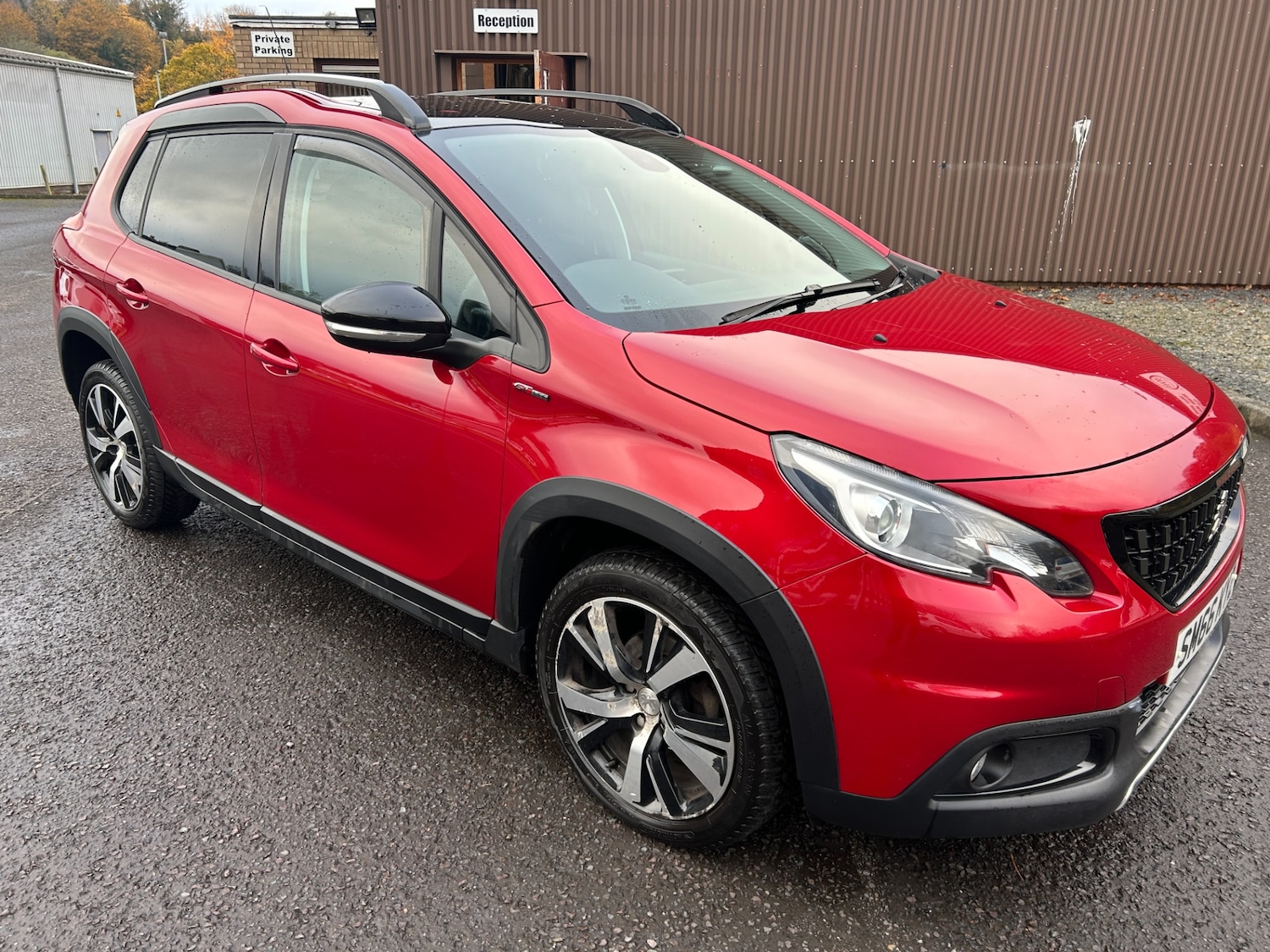 Used Peugeot 2008 2017 for sale - 76437316: Photo 1