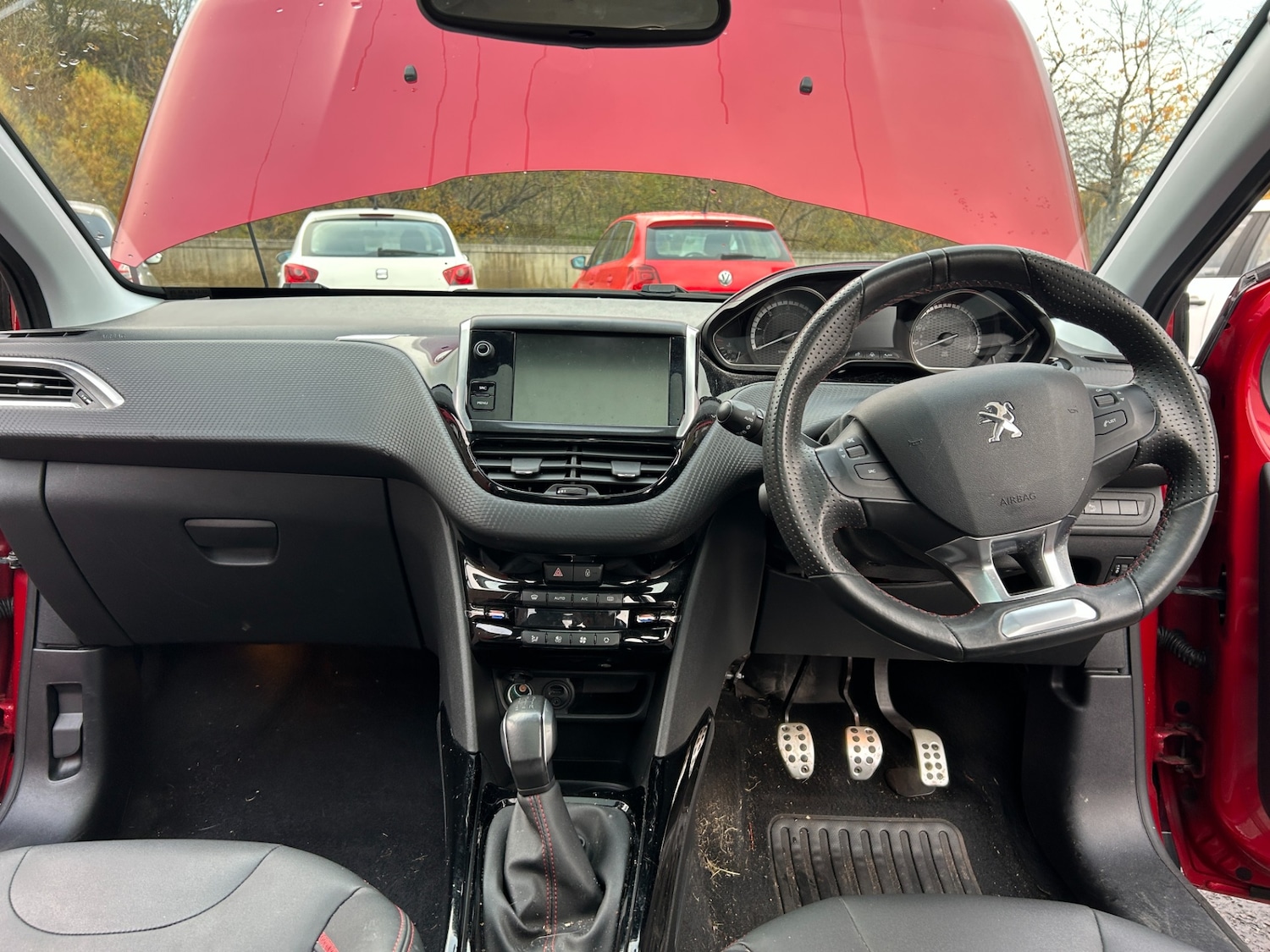 Used Peugeot 2008 2017 for sale - 76437316: Photo 10