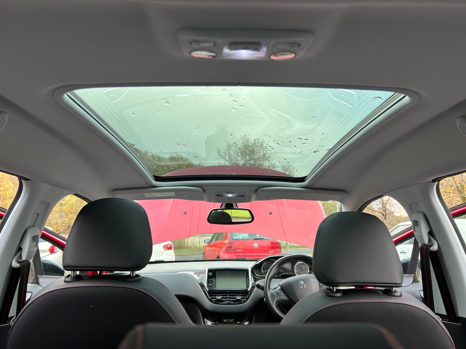 Used Peugeot 2008 2017 for sale - 76437316: Photo 11