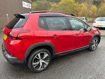 Used Peugeot 2008 2017 for sale - 76437316: Photo