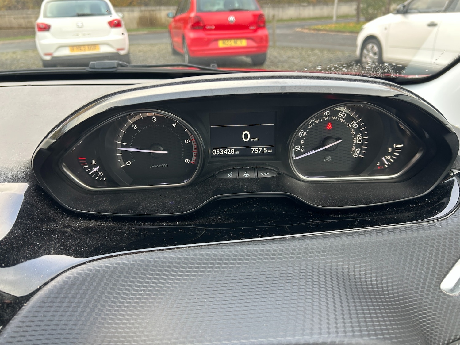 Used Peugeot 2008 2017 for sale - 76437316: Photo 9