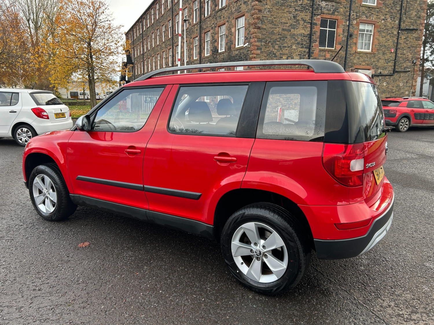 Used Skoda Yeti 2014 for sale - 76450659: Photo 4