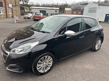 Used Peugeot 208 2019 for sale - 77974282: Photo