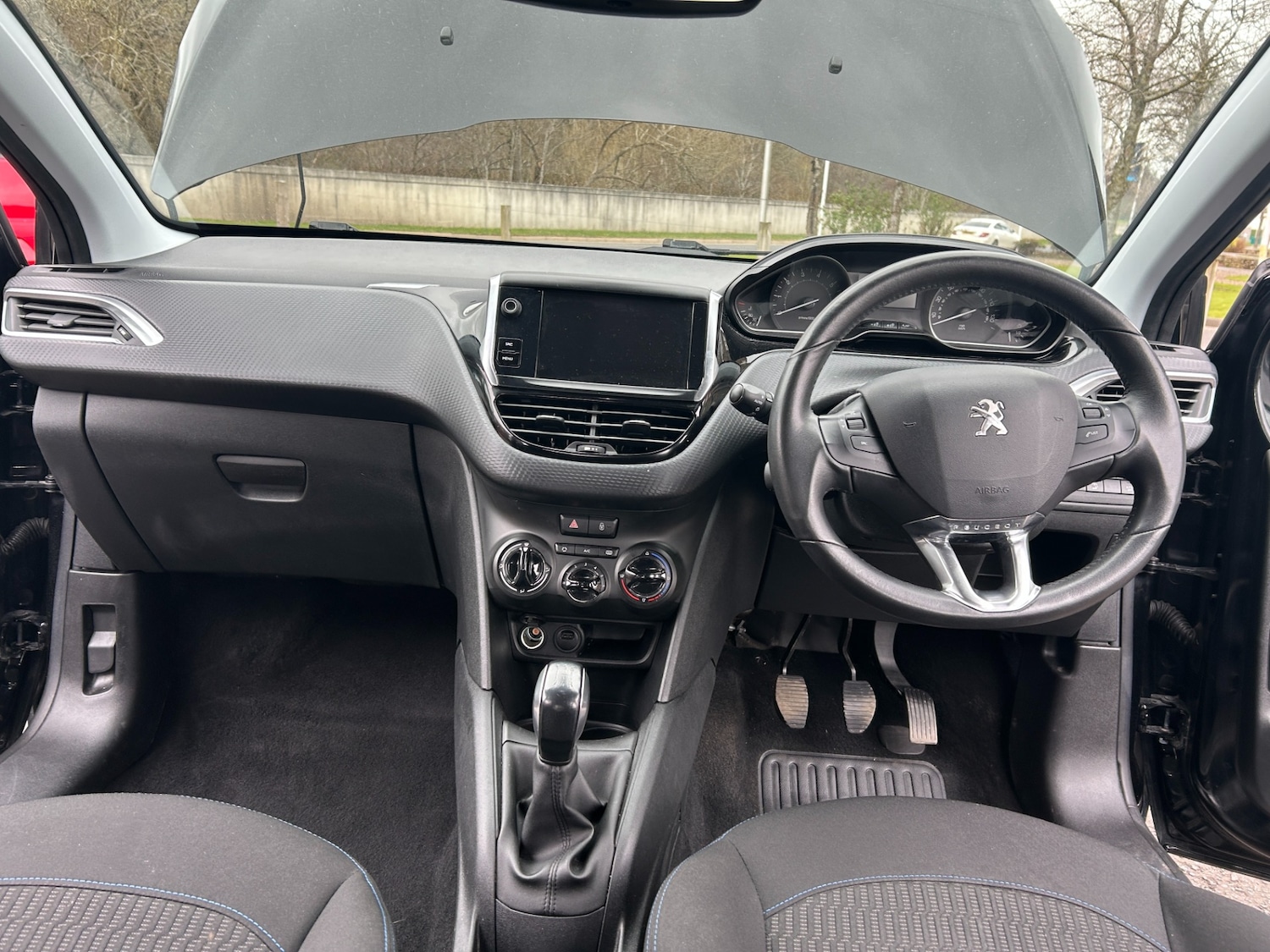 Used Peugeot 208 2019 for sale - 77974282: Photo 8