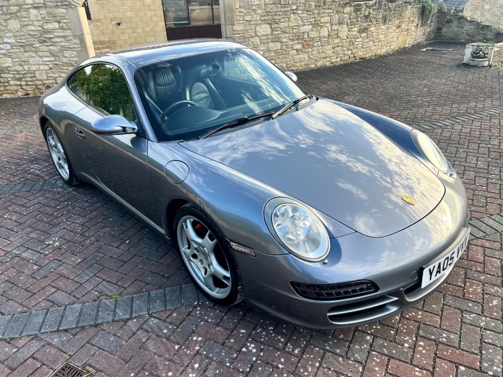 Used Porsche 911 2005 for sale - 77703355: Photo 2