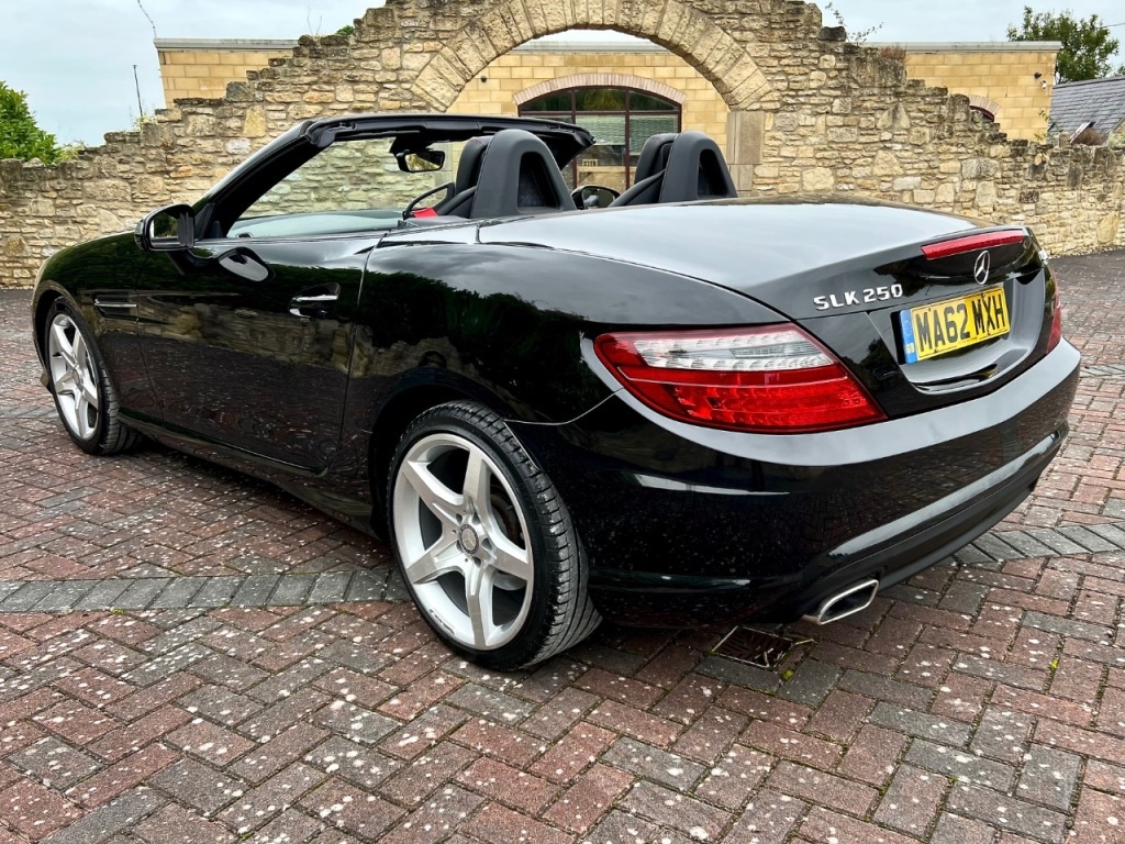 Used Mercedes-Benz SLK 2012 for sale - 76080014: Photo 15