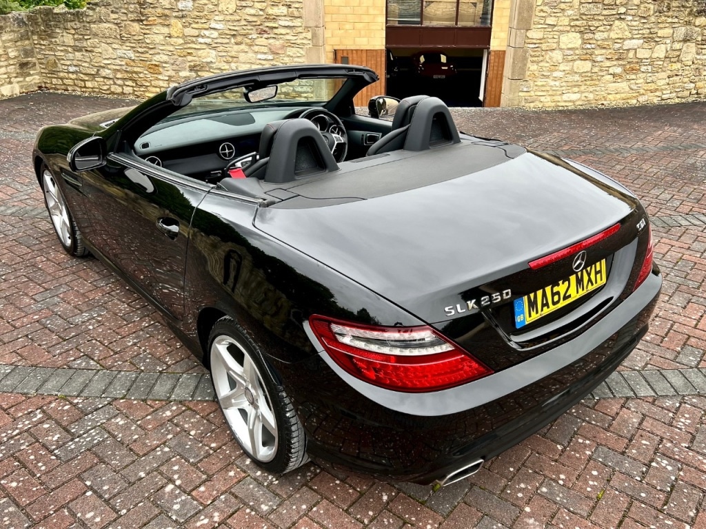 Used Mercedes-Benz SLK 2012 for sale - 76080014: Photo 17