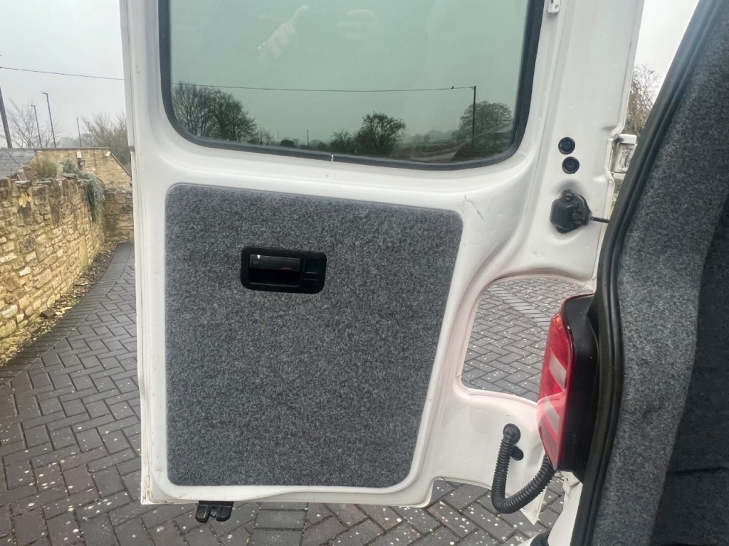 Used Volkswagen Transporter 2016 for sale - 77850509: Photo 13